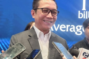 Jadi Pjs Dirut BEI, Jeffrey Hendrik Pastikan Operasional Bursa Tetap Normal,