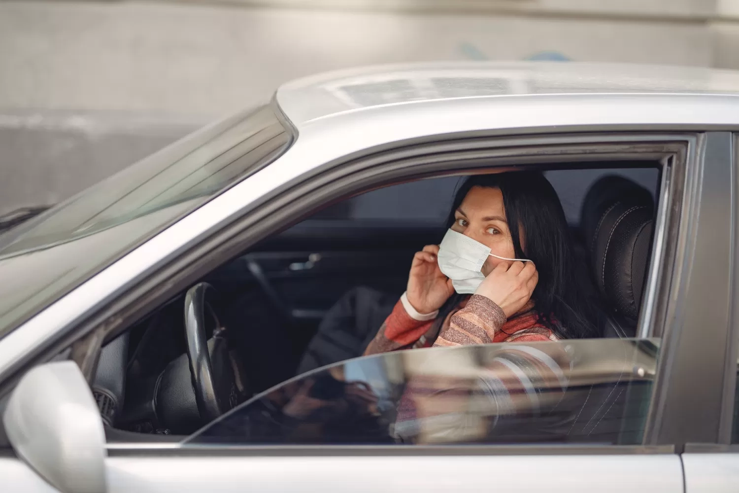 7 Perawatan Kabin Wajib Setelah Bawa Hewan Peliharaan, agar Mobil Tak Bau dan Penuh Bulu