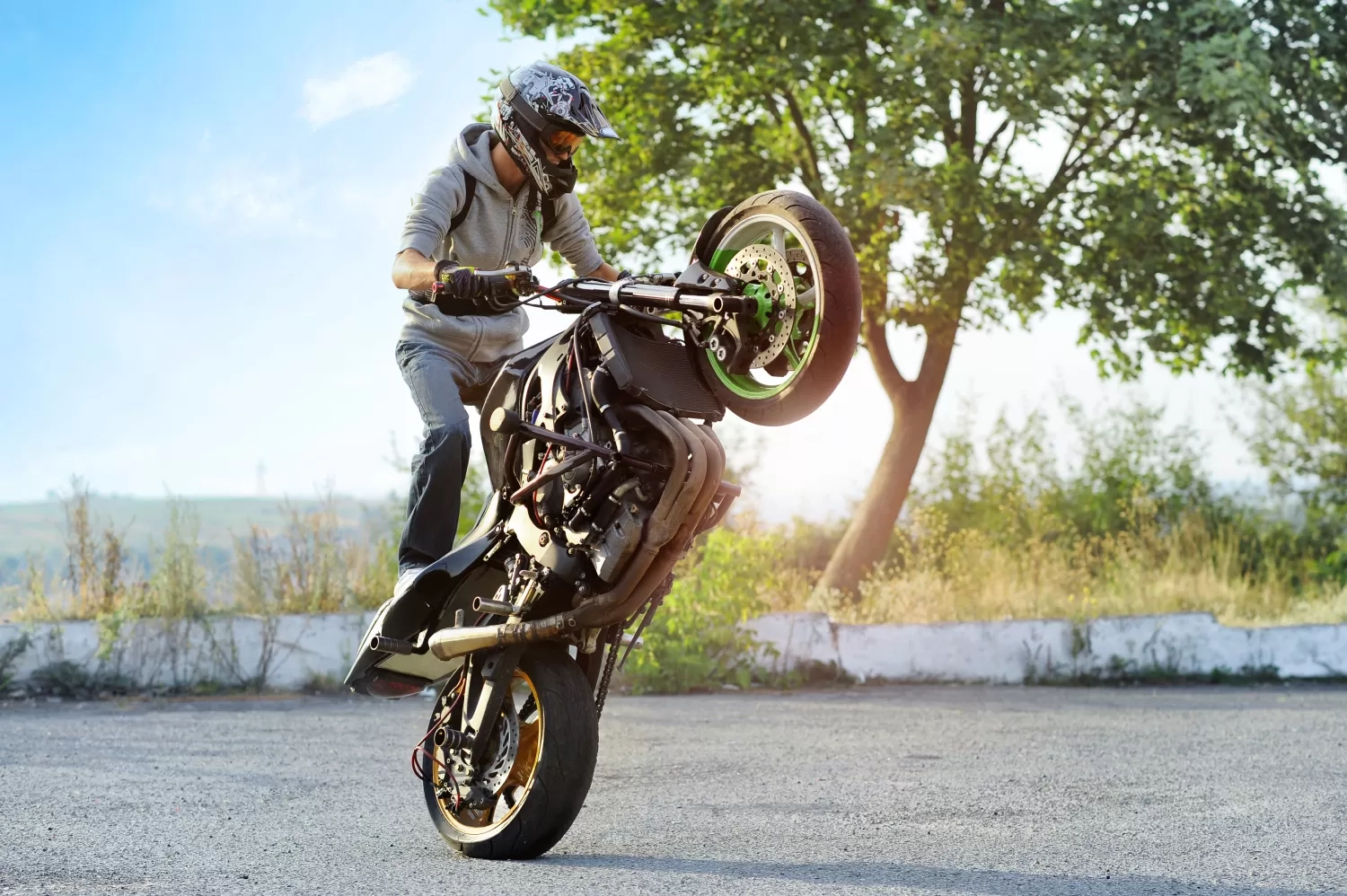 Jangan Asal Ganti, Ini 5 Ciri Knalpot Racing yang Tetap Legal Dipakai di Jalan Raya
