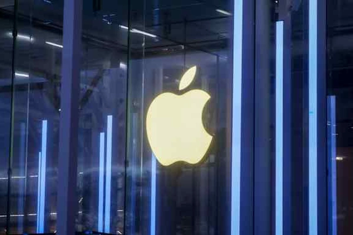 Apple Panen Cuan, iPhone Kembali Jadi Mesin Uang