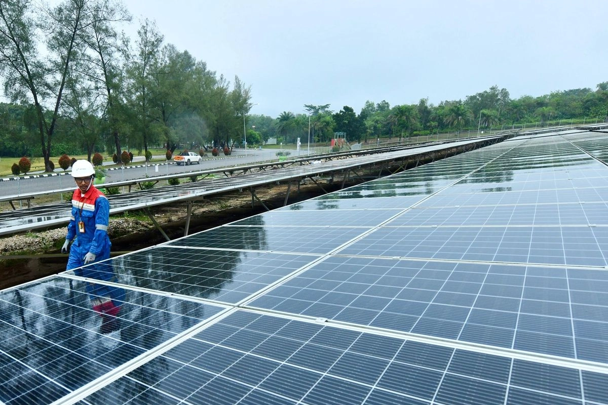 Pertamina NRE Catat 20 Persen Saham CREC di Bursa Filipina