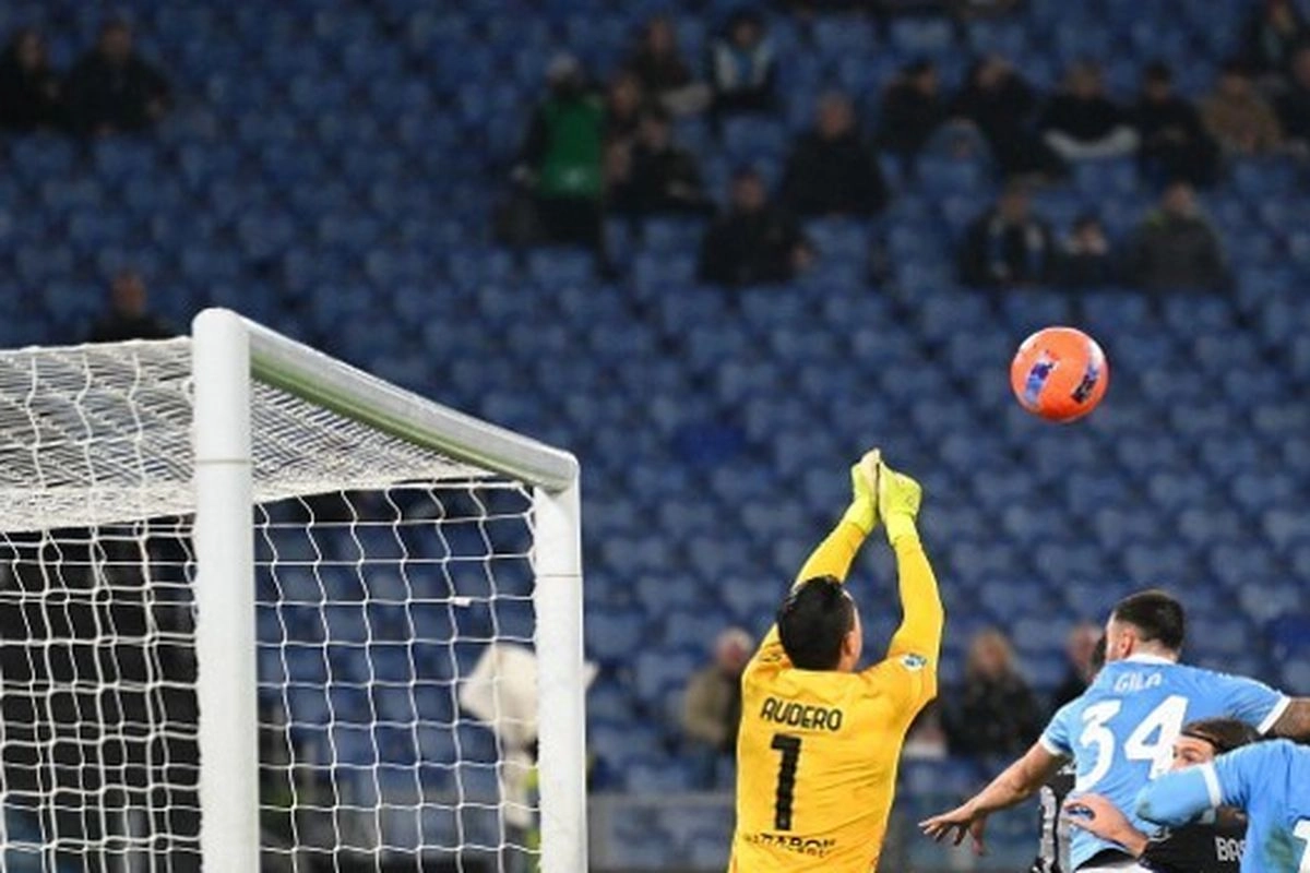 Rapor Emil Audero di Cremonese Vs Inter Milan 0-2: Terkena Flare, Hampir Buat Blunder