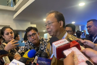 Wayan Koster Bentuk Satgas Usai Disentil Prabowo soal Pantai Bali Kotor