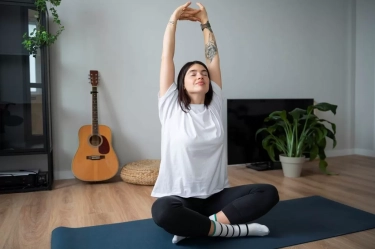 5 Peregangan Sederhana yang Cocok Saat Bulan Puasa untuk Menghilangkan Nyeri Sendi Agar Lebih Bugar