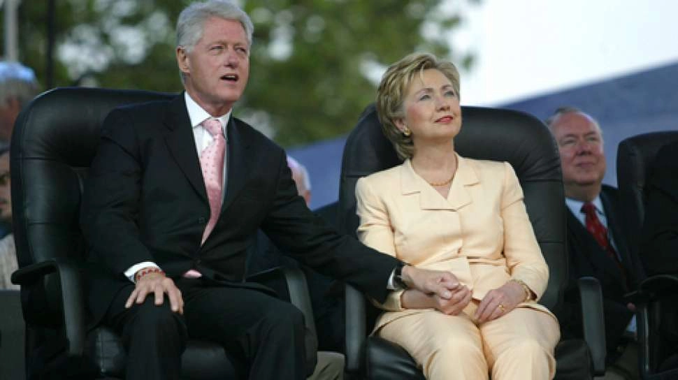 Epstein Files Bikin Geger, Mantan Presiden AS dan Istrinya Akan Diperiksa