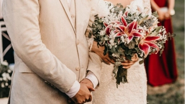 Gugatan Nikah Beda Agama Ditolak MK, Pencatatan Perkawinan Tetap Ikuti Hukum Nasional