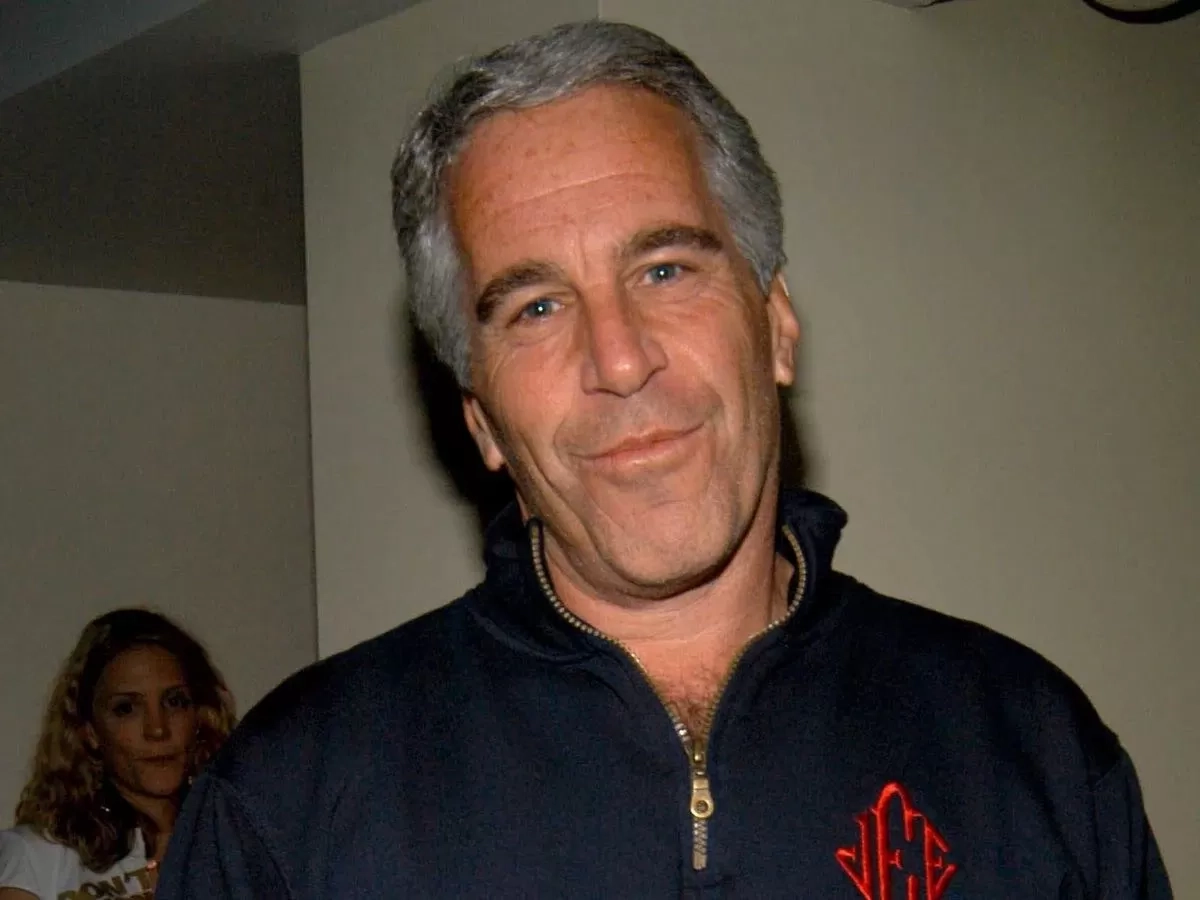 VIRAL! Inilah Kesaksian Sasha Riley, Terduga Korban Perdagangan Anak Jaringan Epstein, Tuai Reaksi Internasional