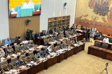 Danantara Mau Bangun Pabrik Baja Kapasitas 3 Juta Ton, Groundbreaking Maret 2025