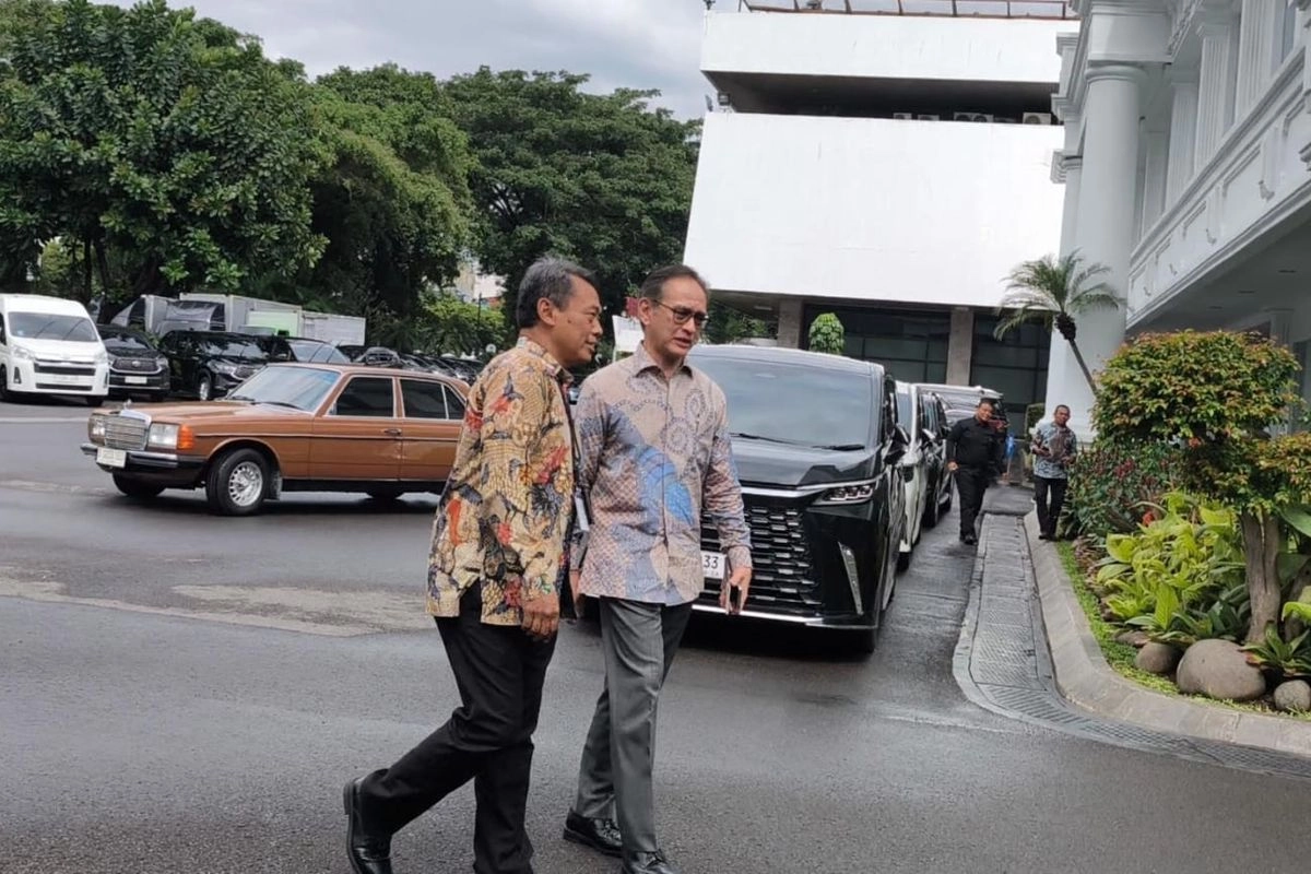 Prabowo Kumpulkan Eks Menlu di Istana, Ada Retno Marsudi hingga Marty Natalegawa