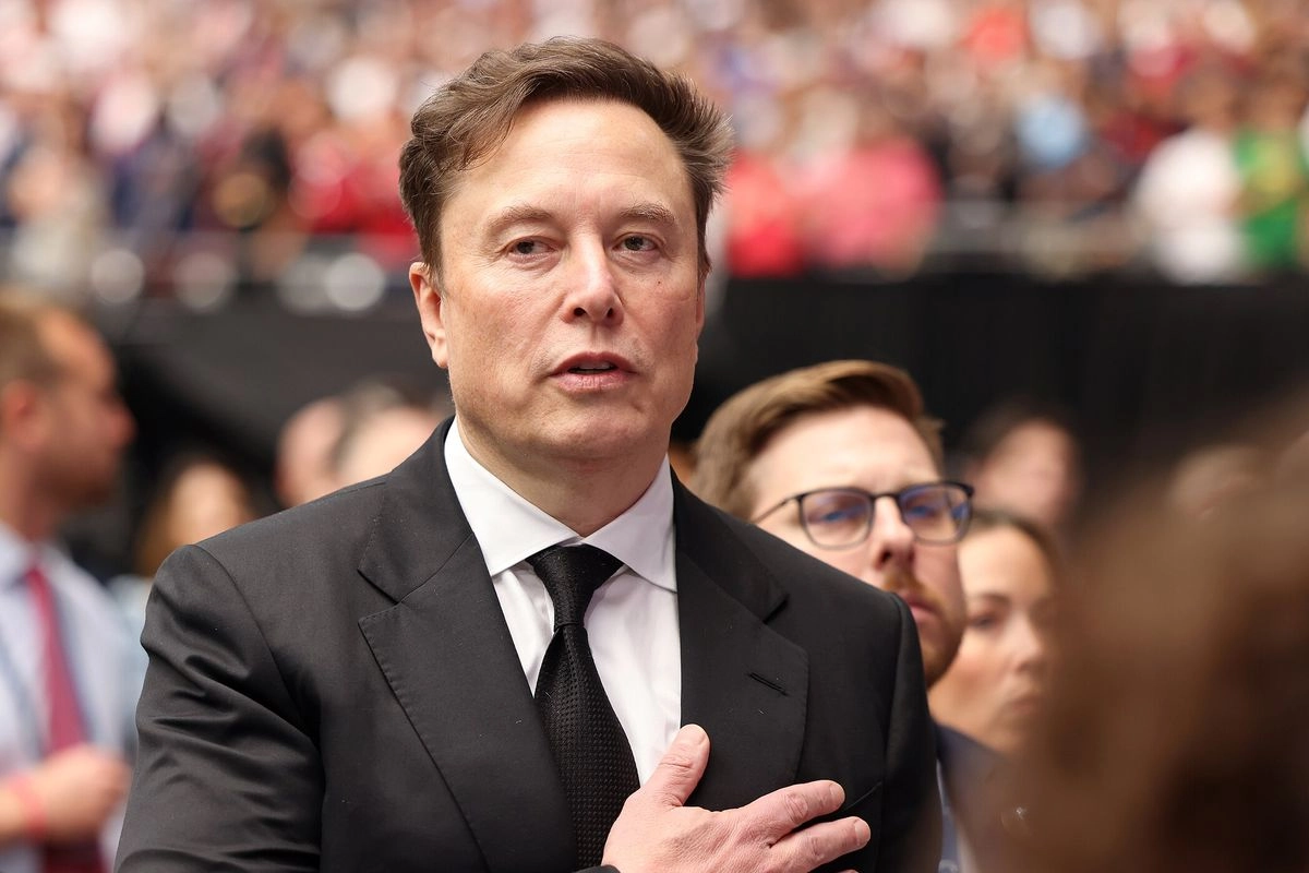 Tak Puas Cuma buat Internet, Elon Musk Ingin Terbangkan 1 Juta Satelit untuk AI