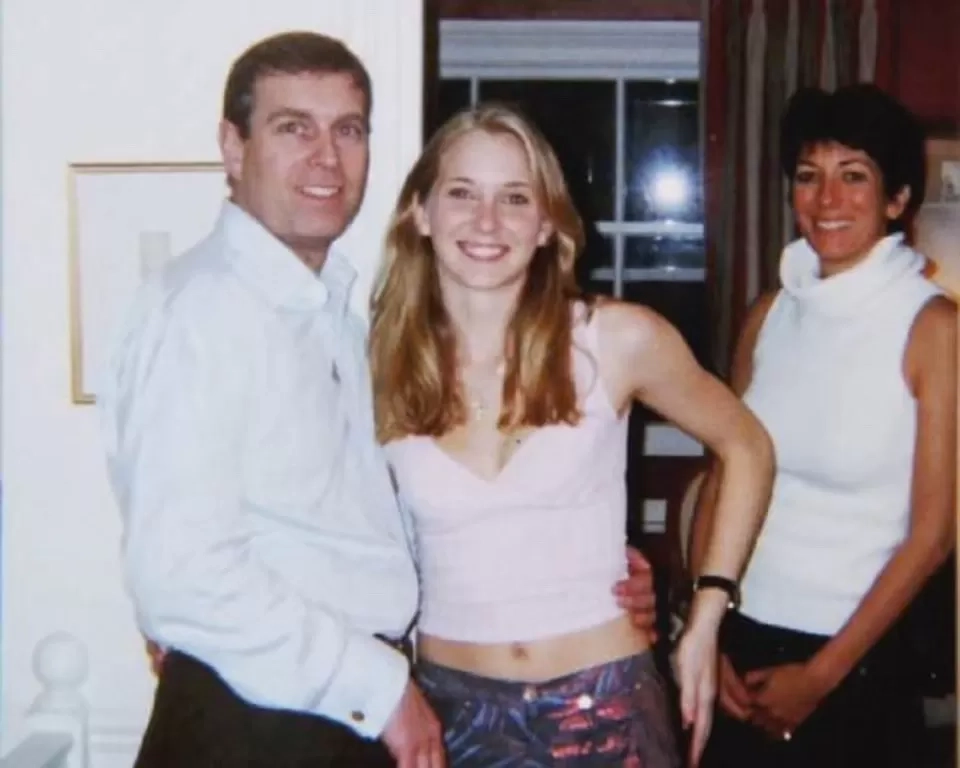 Dokumen Terbaru Epstein Files Ungkap Foto Kontroversial Andrew Mountbatten Windsor dan Virginia Giuffre