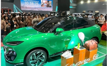 Lepas E4 Meluncur Perdana di Dunia, Indonesia Jadi Panggung Global