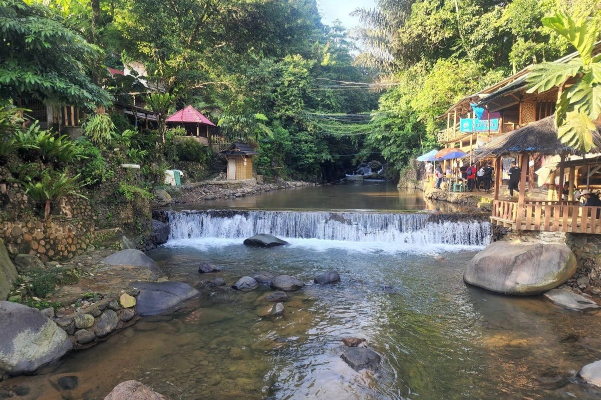 6 Rekomendasi Trekking di Sentul untuk Pemula hingga Berpengalaman