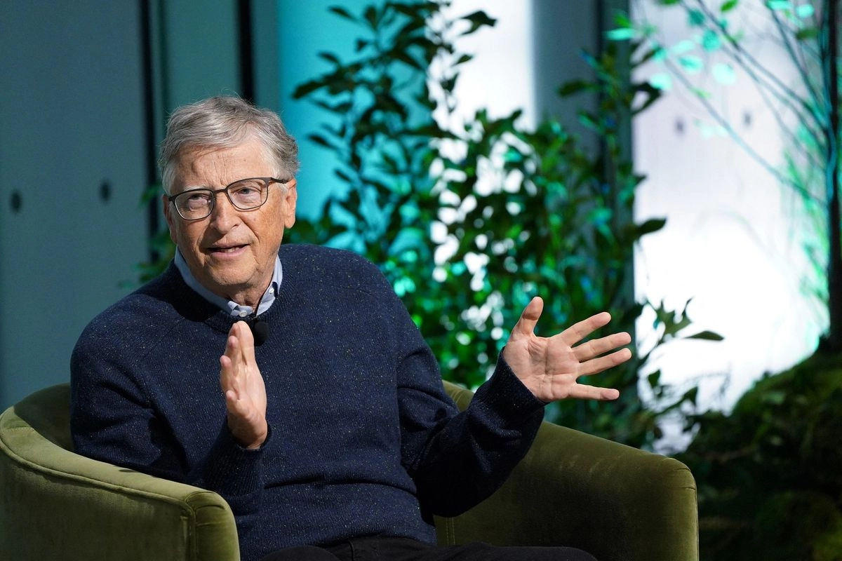 Bill Gates Akui “Bodoh” Berhubungan dengan Epstein, Bantah Semua Tuduhan