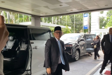 Usai Ucap Sumpah Hakim, Adies Kadir Langsung Sambangi MK