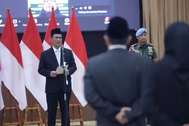 Lantik 55 Pejabat Baru, Mentan Amran Pastikan Hasil Promosi Kerja Bukan Hadiah