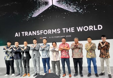 Xpeng Pamer Masa Depan Mobilitas di IIMS 2026, Dari Sedan Listrik AI hingga Robot Humanoid