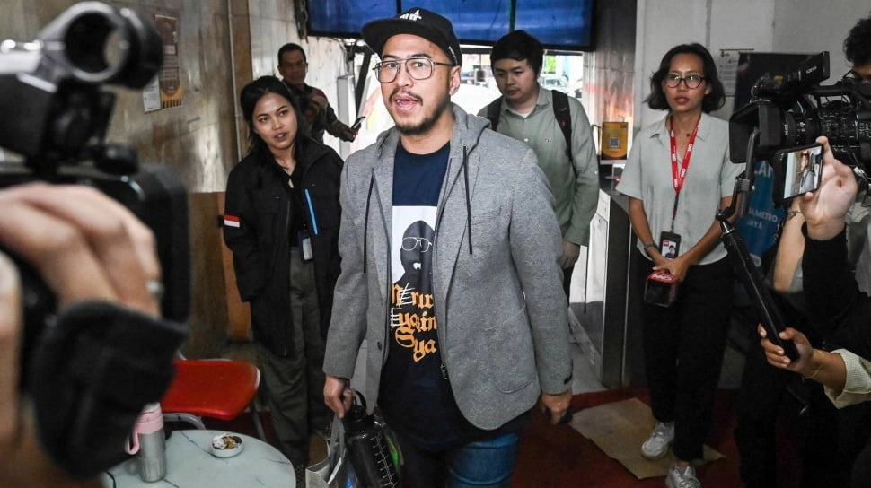 Dicecar Polisi 63 Pertanyaan Terkait Kasus Mens Rea, Pandji Bantah Tuduhan Penistaan Agama