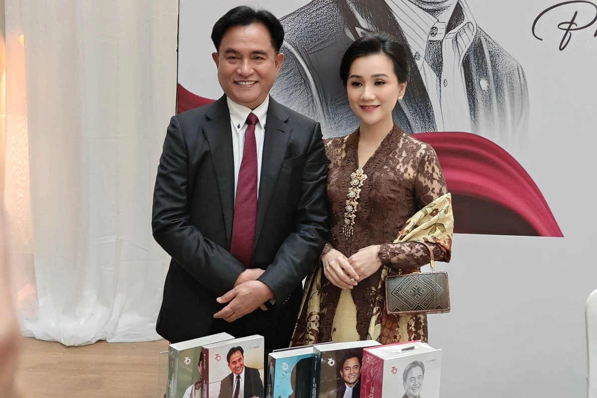 Menko Yusril Luncurkan Delapan Buku Rekam Jejak 70 Tahun, Bisa Diunduh Gratis