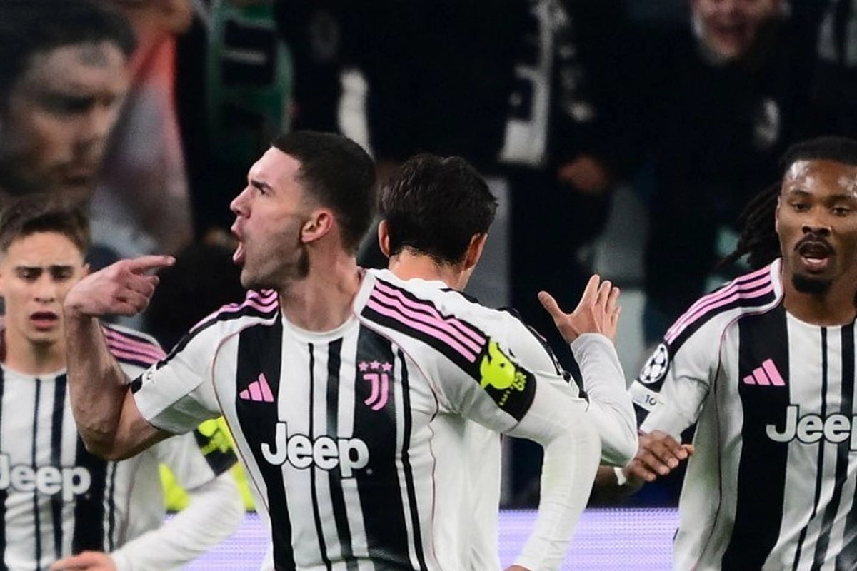 Negosiasi Lancar, Dusan Vlahovic Dilaporkan Makin Dekat ke AC Milan