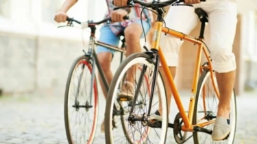 5 Sepeda Hybrid Paling Nyaman Buat Gowes, Siapkan untuk Teman Ngabuburit