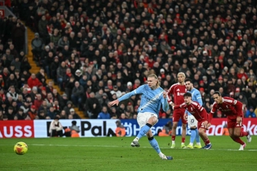 Man City Bangkit, Taklukkan Anfield, Asa Juara Terus Menyala