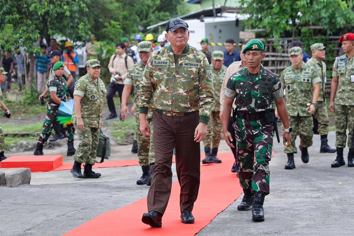 Menhan Sjafrie: Prajurit TNI adalah Tentara Rakyat, Tidak Boleh Jadi Beban
