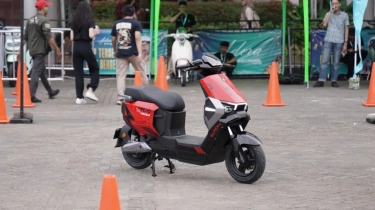 Apakah Sepeda Listrik Boleh Kena Hujan? Ini 5 Rekomendasi Selis Anti Air Terbaik