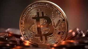 Bitcoin Kembali ke Level USD 70.000: Akumulasi Nyata atau Jebakan Bull Trap?