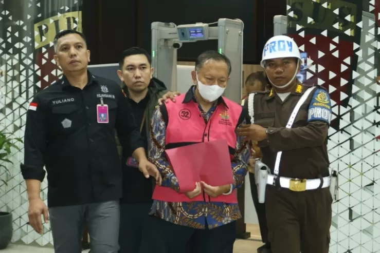 Rugikan Negara Rp 14 Triliun, Korupsi Ekspor CPO Libatkan Orang Dalam Kementerian Perindustrian dan Ditjen Bea Cukai