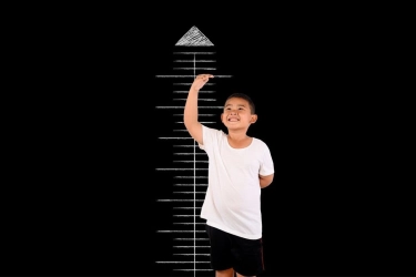 Bukan Hanya Berat dan Tinggi Badan, Perhatikan Indikator Lain dalam Tumbuh Kembang Anak