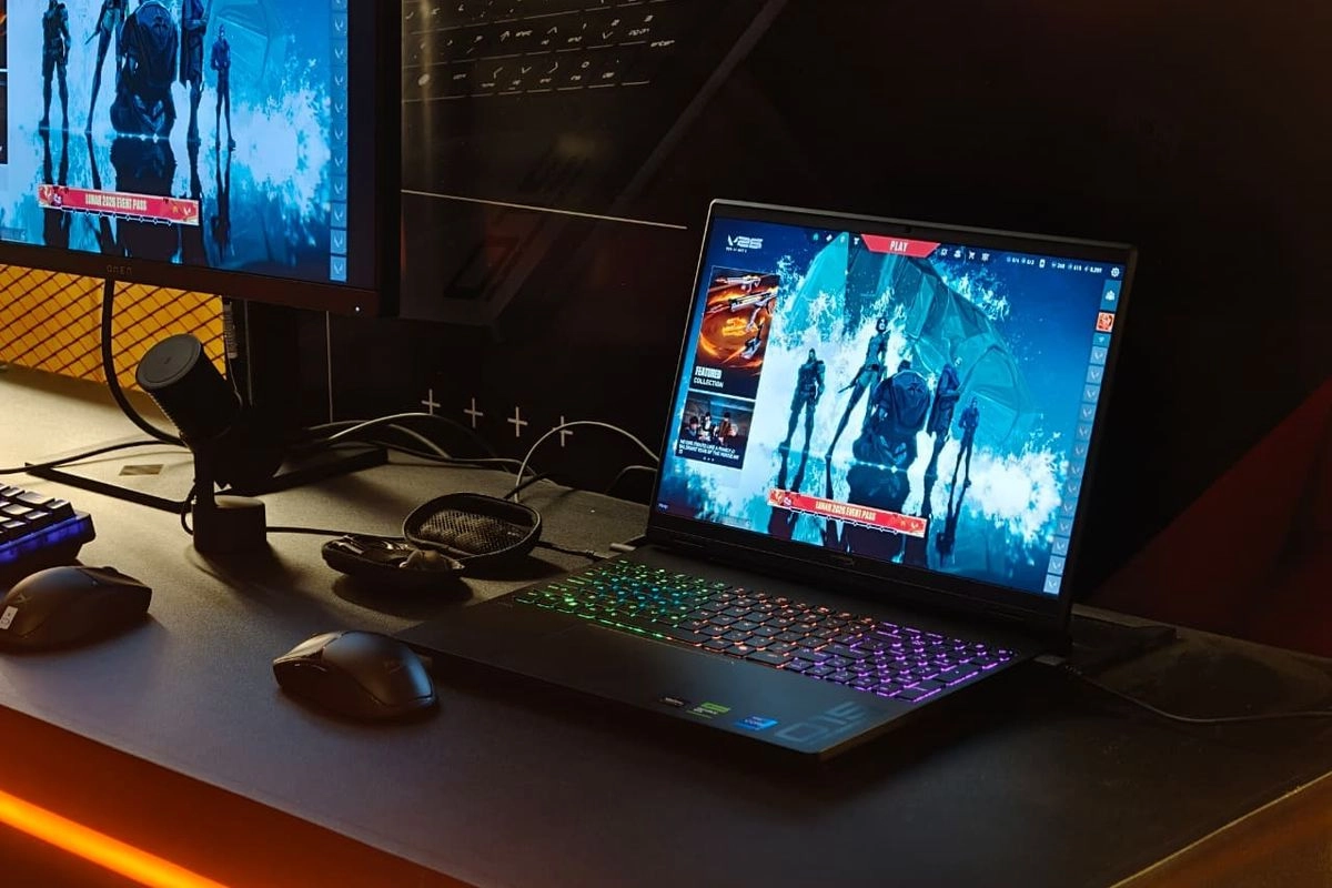 Laptop HP HyperX Omen 15 Bisa Bersih-bersih Debu Kipas Sendiri tanpa Bongkar