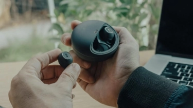 5 Rekomendasi TWS yang Tidak Bikin Telinga Sakit, Nyaman Dipakai Lama