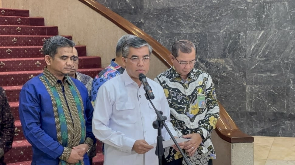 Menaker Yassierli: Perusahaan Wajib Bayar Upah Penuh Karyawan Selama WFA Lebaran 2026