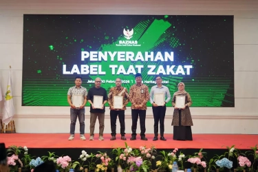 PNM Terima Sertifikat Label Taat Zakat dari BAZNAS