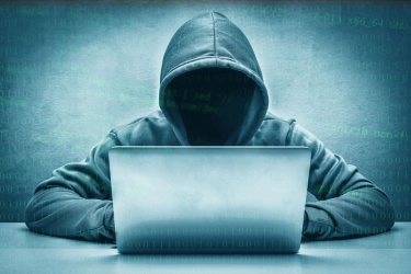 Dikira Wisatawan Biasa, Mata-mata Ketahuan Gegara Benda Ini