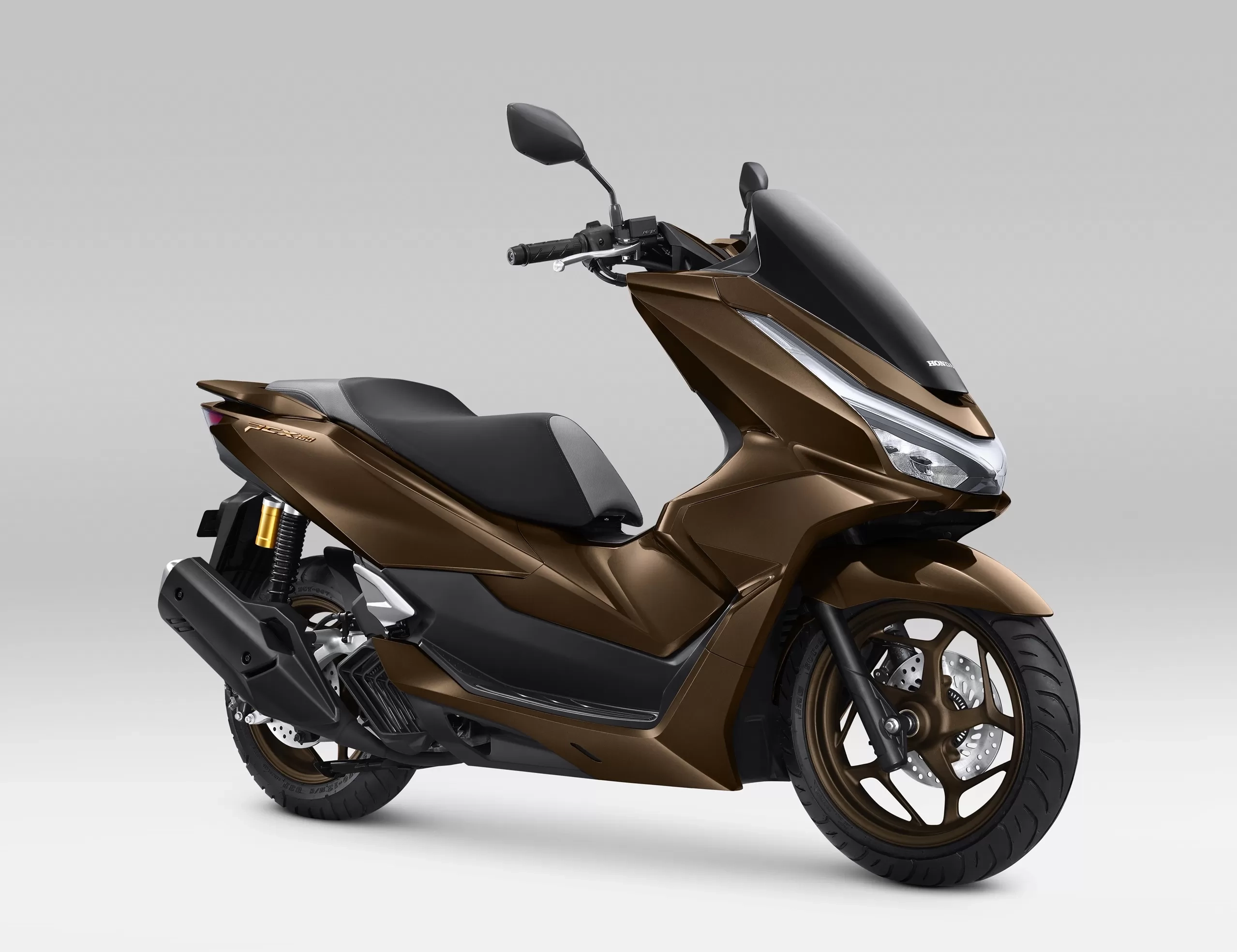 Honda PCX160 Alami Penyegaran Warna Tampilan Lebih Berkelas Muncul di IIMS 2026