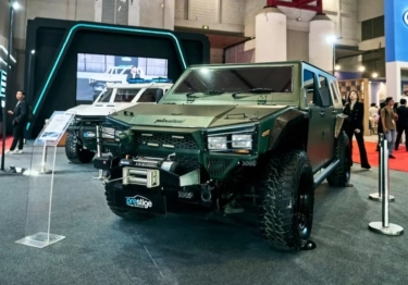 Mobil Kebanggaan Indonesia Pindad Maung MV1 dan MV2 Ikut Mejeng di IIMS 2026