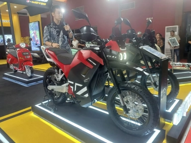 Motor Listrik Lokal Ini Bisa Cas di SPKLU, RX6000 Debut di IIMS 2026, Simak Spesifikasinya