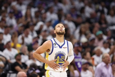 Stephen Curry Alami Tendinitis Lutut, Ini Penyebab dan Risiko Cedera yang Dialaminya