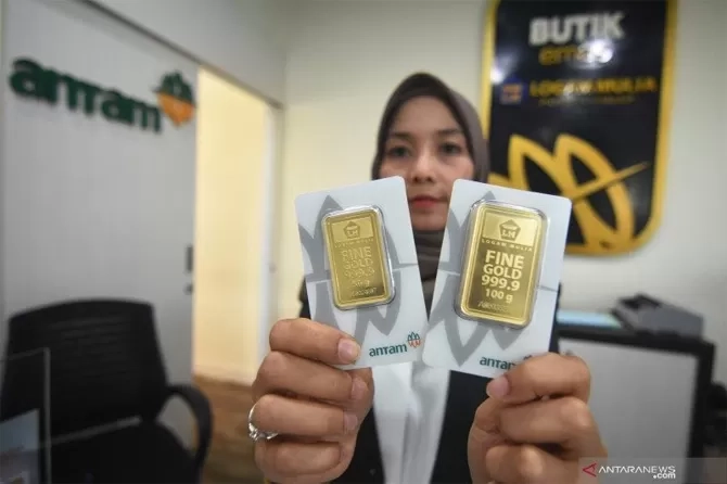 Harga Emas Antam Jumat, 13 Februari 2026: Turun Rp 43.000 Jadi Rp 2.904.000 Per Gram