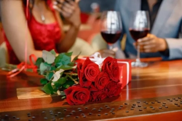 Kenapa Mawar Merah Banyak Dicari Saat Hari Valentine?