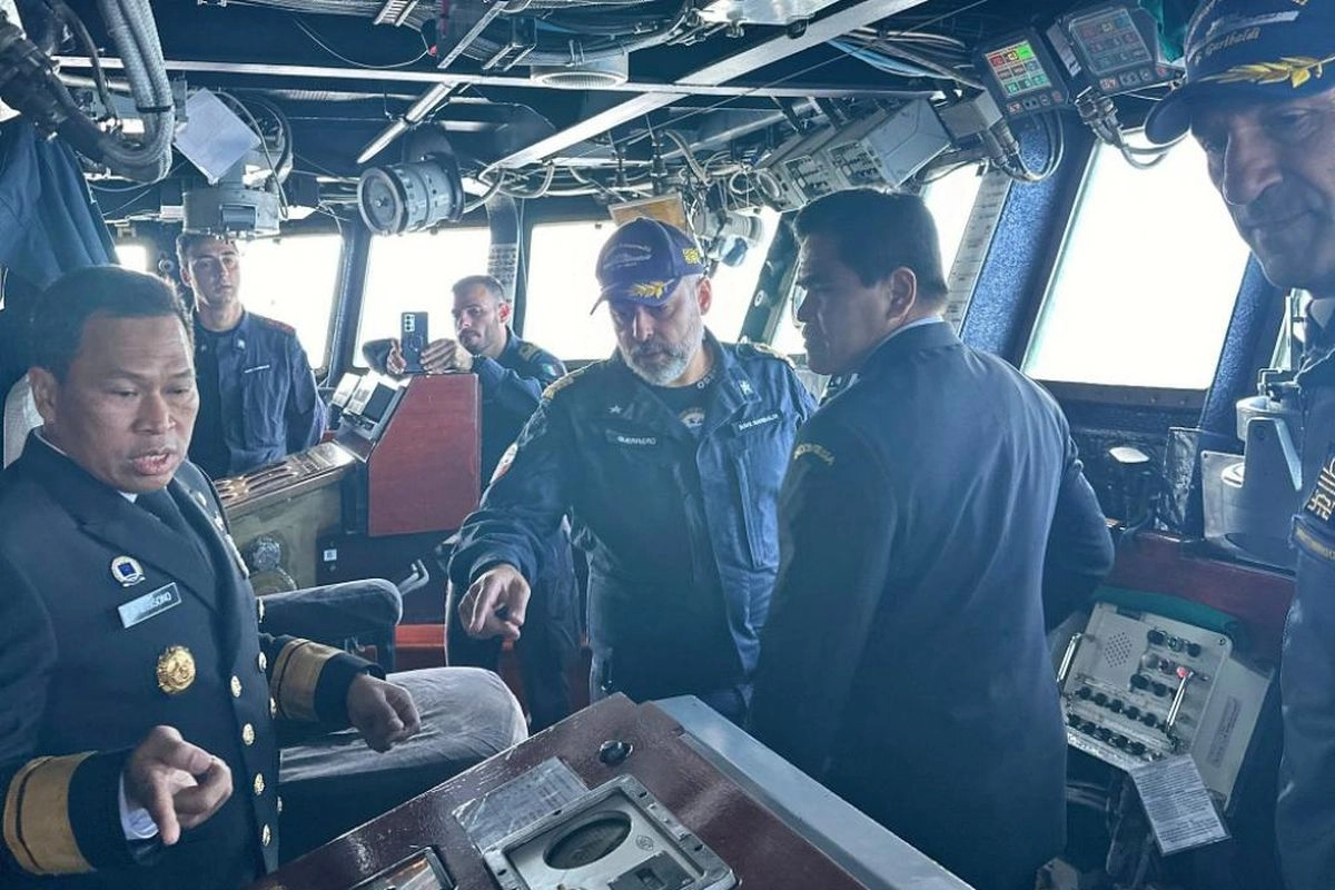 Kemhan RI: Kapal Induk Giuseppe Garibaldi Hibah dari Italia