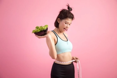 Tak Perlu Diet Ketat, Ini 10 Pola Makan Terbaik untuk Turun Berat Badan