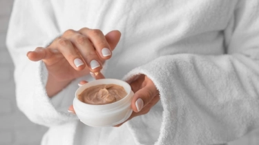 5 Rekomendasi Lulur yang Cepat Mencerahkan Kulit, Sudah BPOM Mulai Rp13 Ribuan