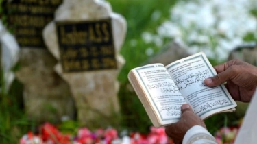 Doa Ziarah Kubur Sesuai Sunah Rasul Sebelum Ramadan