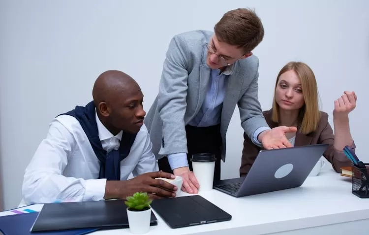 Tidak Perlu Dikompromikan, Moral Compass Justru Harus Diasah dan Diuji dalam Realita Dunia Kerja