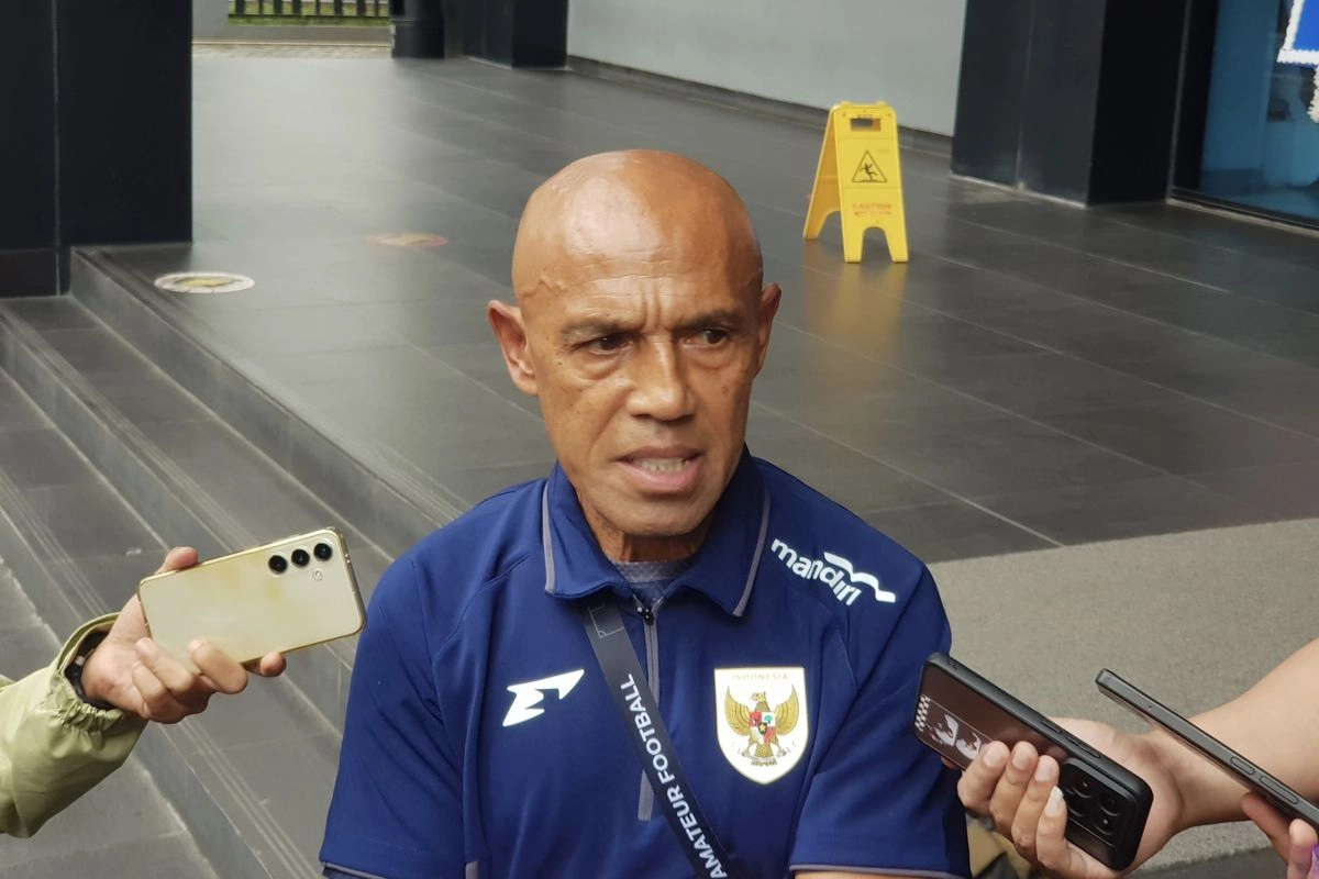 Catatan Simon Tahamata Untuk Timnas U17 Indonesia Usai Dua Kali Kalah Lawan China