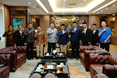 Pemerintah Dorong Penguatan Ekosistem Ekonomi Haji dan Umrah untuk Tekan Arus Keluar Devisa