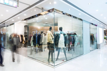 Transaksi Belanja di Mal Jelang Lebaran Tetap Naik di Tengah Tren Online Shopping